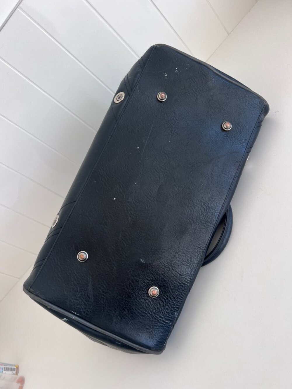 Lululemon Y2K bowling bag in black - Picture 3 of 5